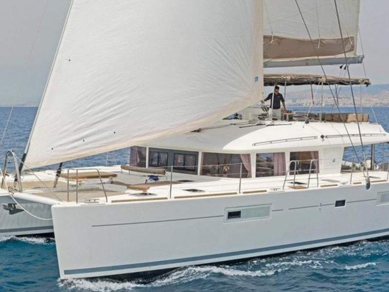 Lagoon 560 S2