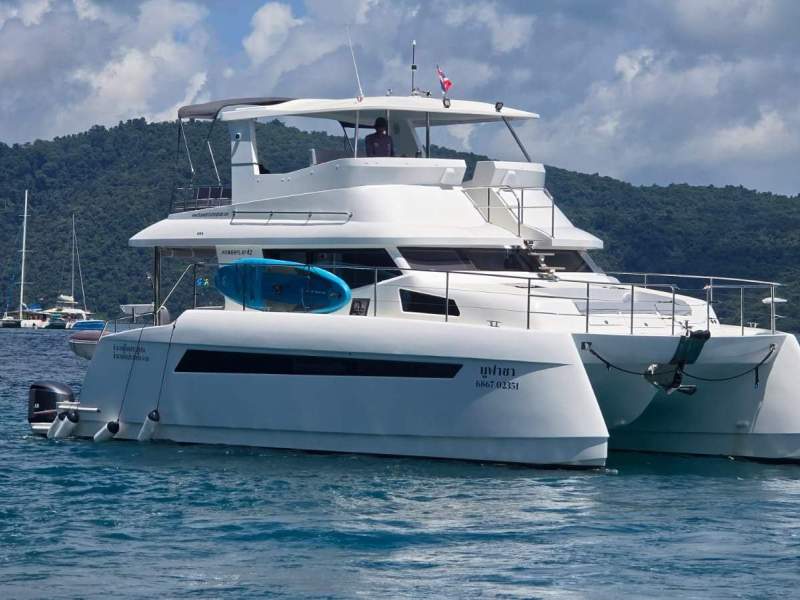 Powerplay 4200 Charter