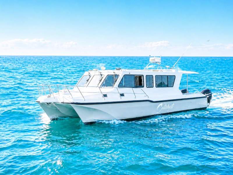 Ozycat 3800 Sedan Powered Catamaran
