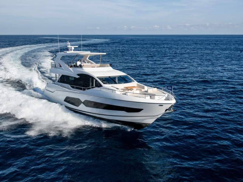 Sunseeker Yacht 76