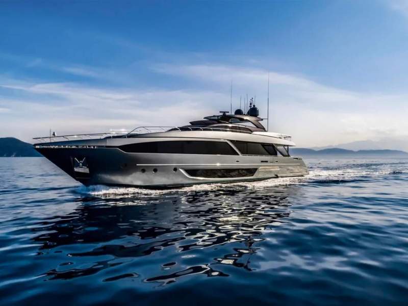 Riva 110 Dolcevita - In Excellent Condition