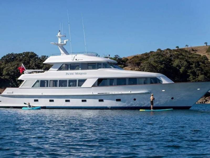 Salthouse 105ft Motor Yacht - 1/7 Share