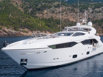 Sunseeker 115 Sport Yacht