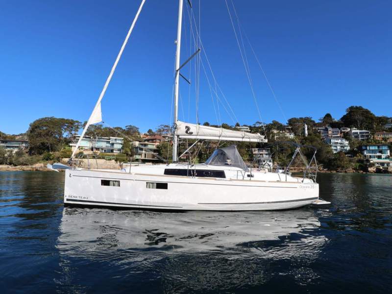 Beneteau Oceanis 35.1