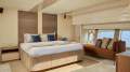 Monte Carlo Yachts 105 Skylounge